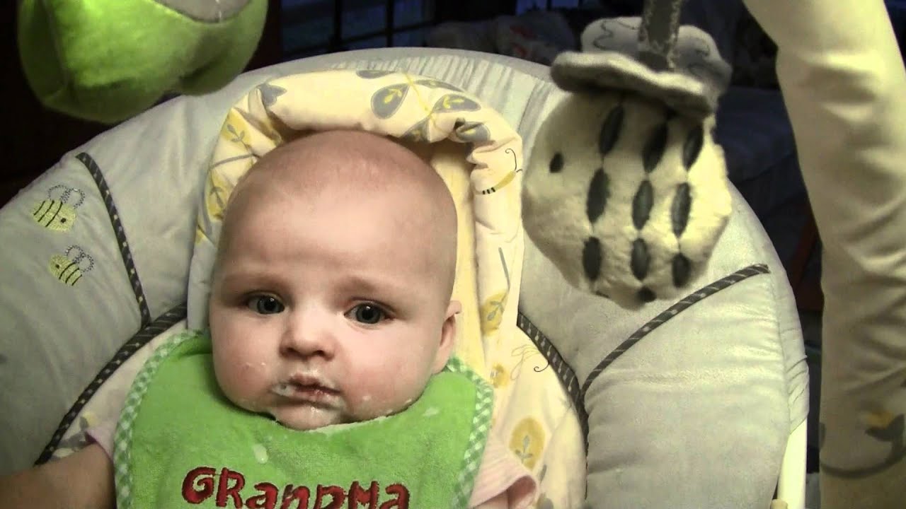 First solid food feeding