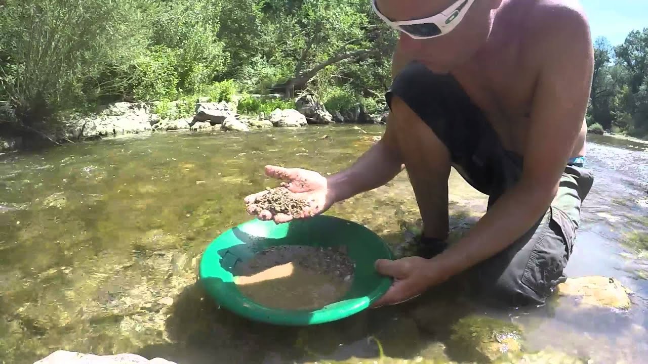 orpaillage goldpaning gard ardèche sluicebox