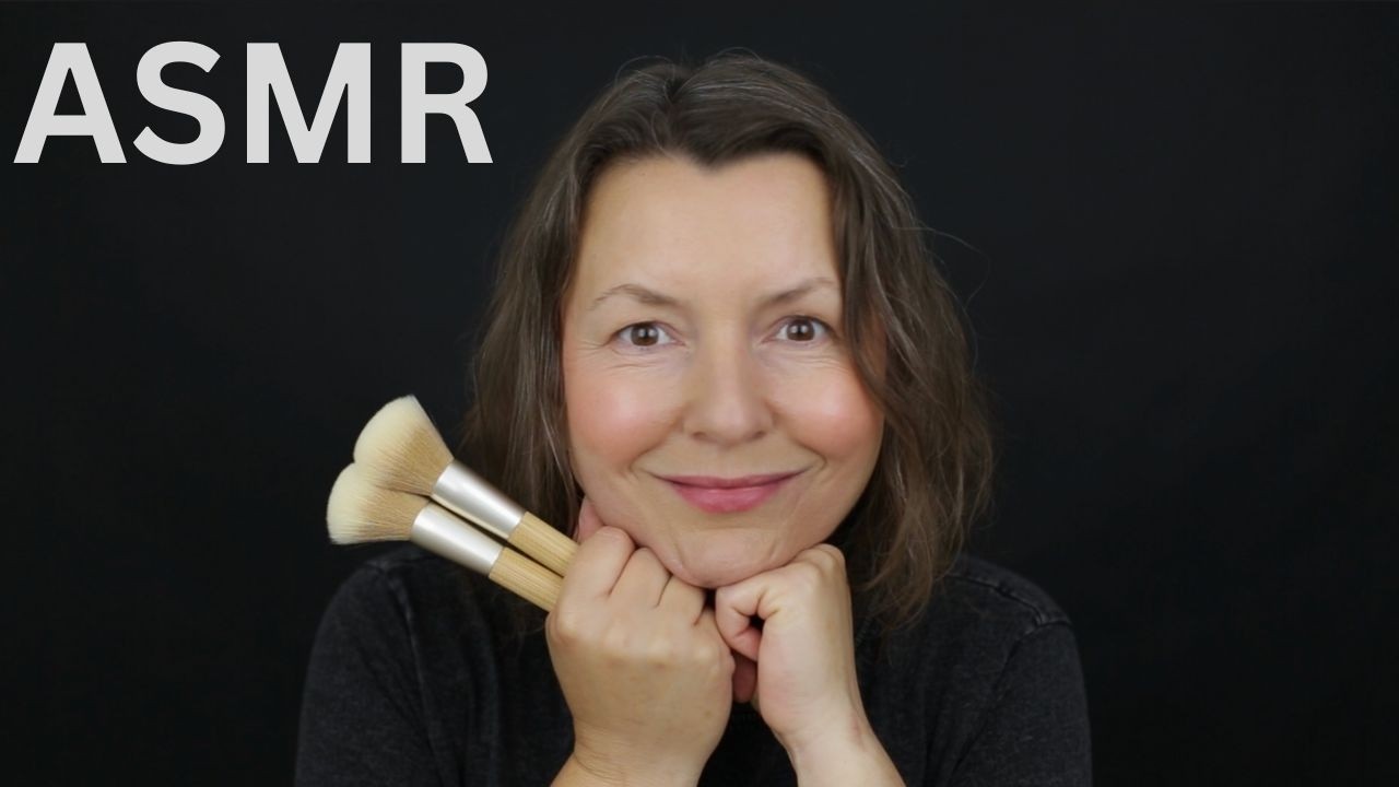 ASMR po polsku 🎧 Pogadanka na sen i przyjemne mrowienie ciała ( co tam u mnie)