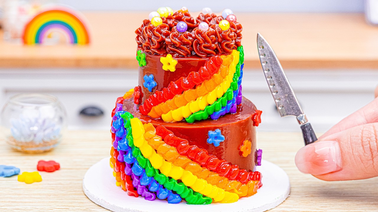 Miniature Rainbow Buttercream Cake Recipe With Chocolate 🌈 Mini Rainbow Cake Decoration DIY