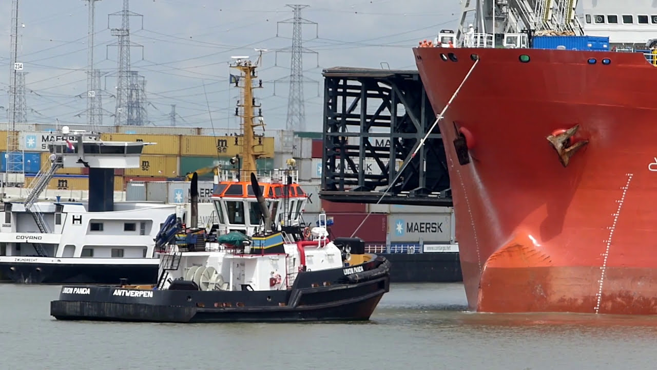 Kieldrechtsluis  Deel 3   Lossen en plaatsen van de sluisdeuren