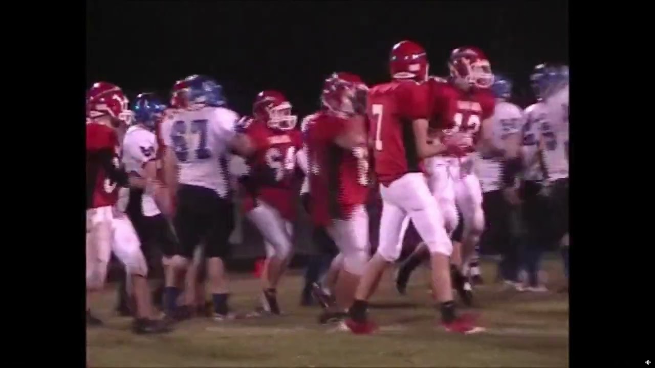 Tawas Area Braves vs Oscoda Owls (High School Football) - October 1, 2010 (War On The Shore)