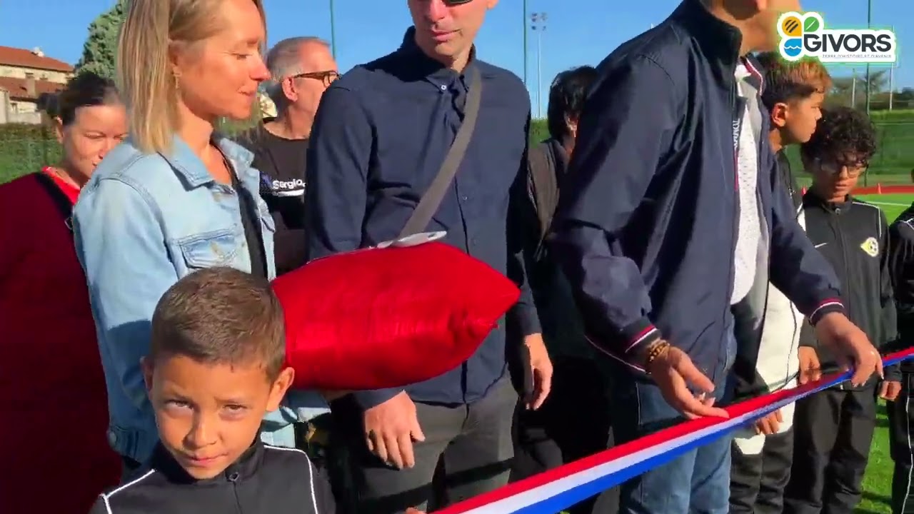 GIVORS INAUGURATION PELOUSE STADE TONY GARCIA
