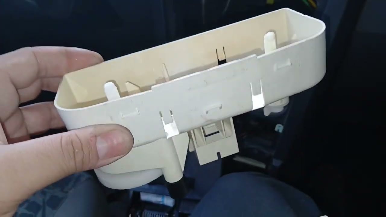 como desmontar o comando do ar condicionado do meriva