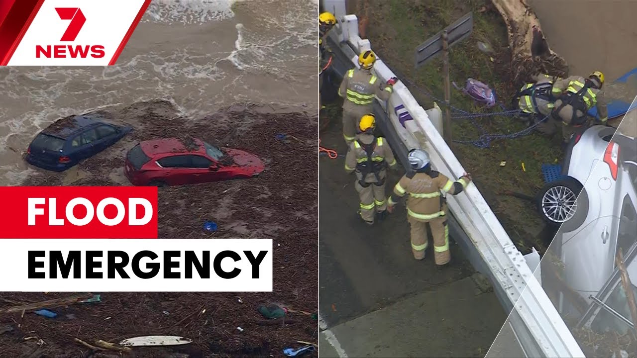Major emergency unfolding on the Great Ocean Road, freak deluge wipes out coastal towns | 7NEWS