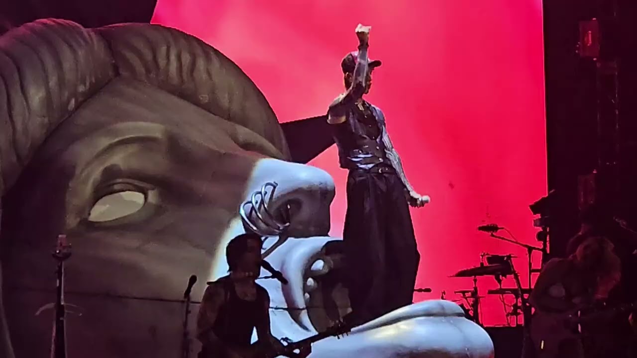 MGK - Drunk Face Live (Lost Americana Tour) Tampa Florida