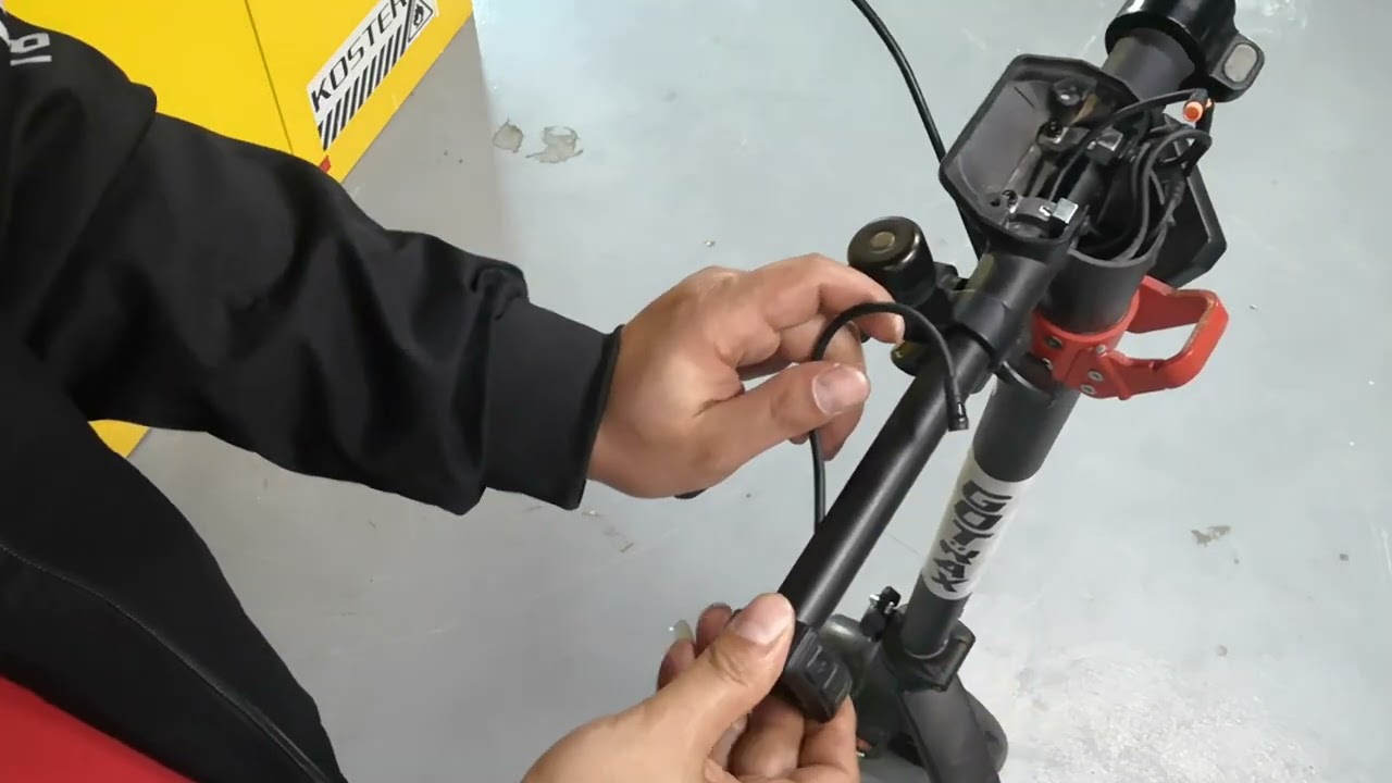 G4 exchange the handle brake