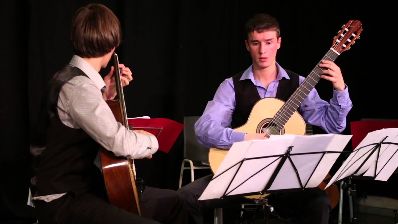 Ástor Piazzolla - Andante Tango Suite - Cinghiale Guitar Duo