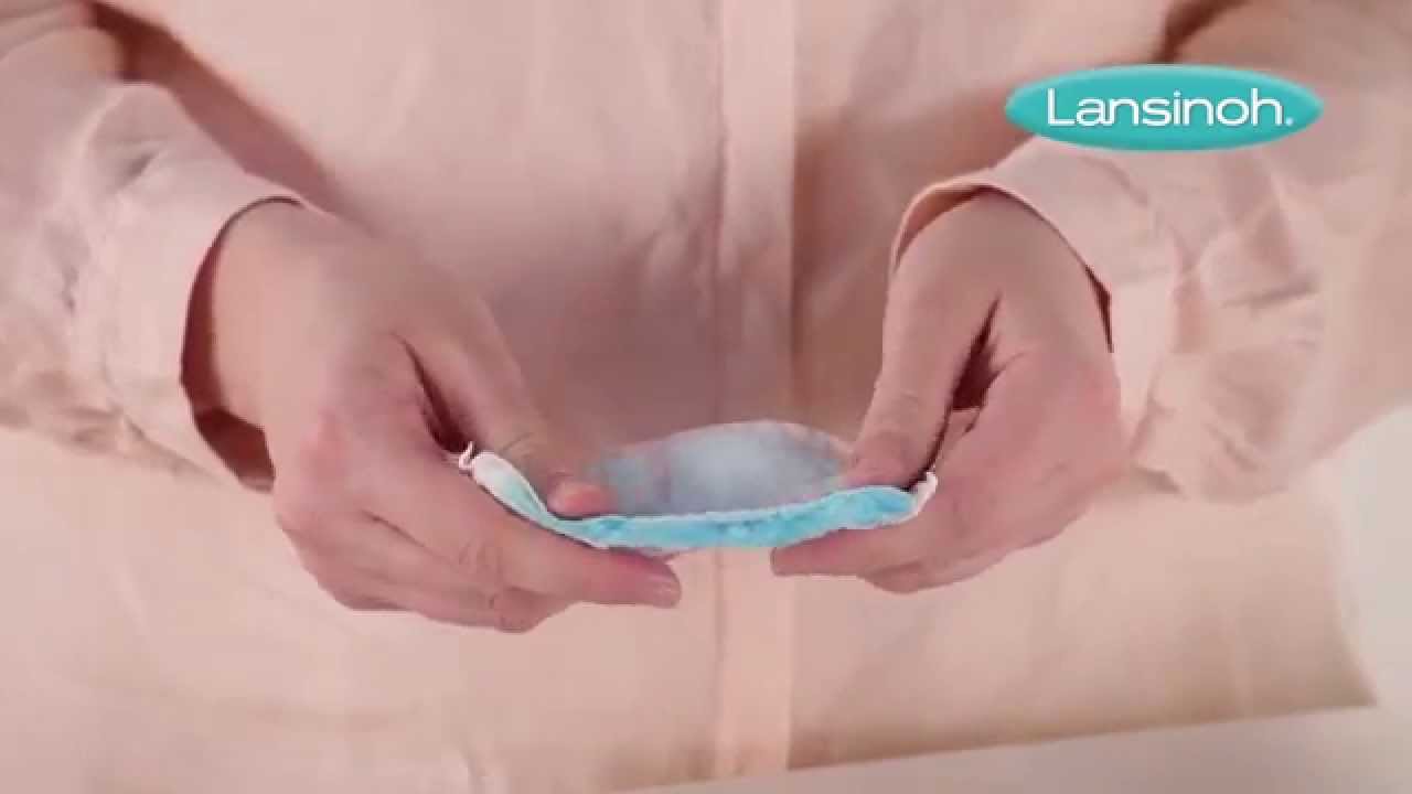 Lansinoh Disposable Nursing Pads Absorbancy Demonstration