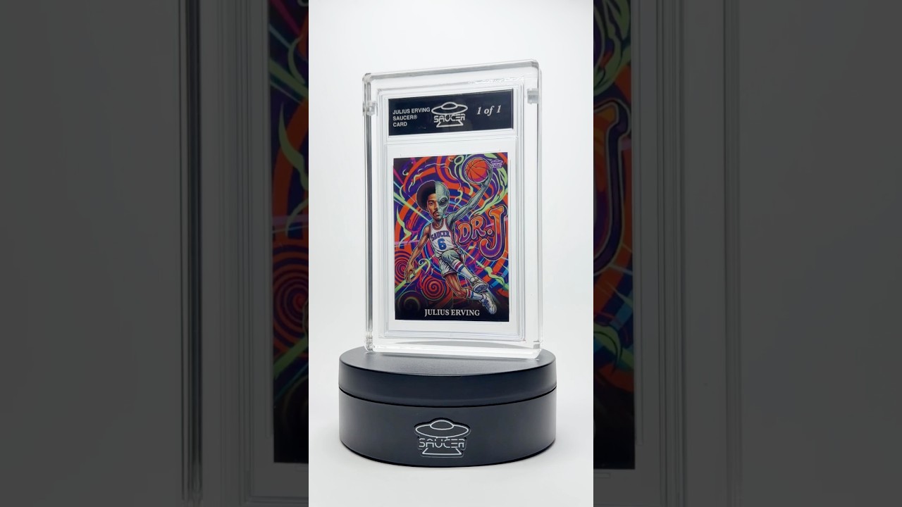 Julius Erving with his SAUCER&reg; Card 🏀