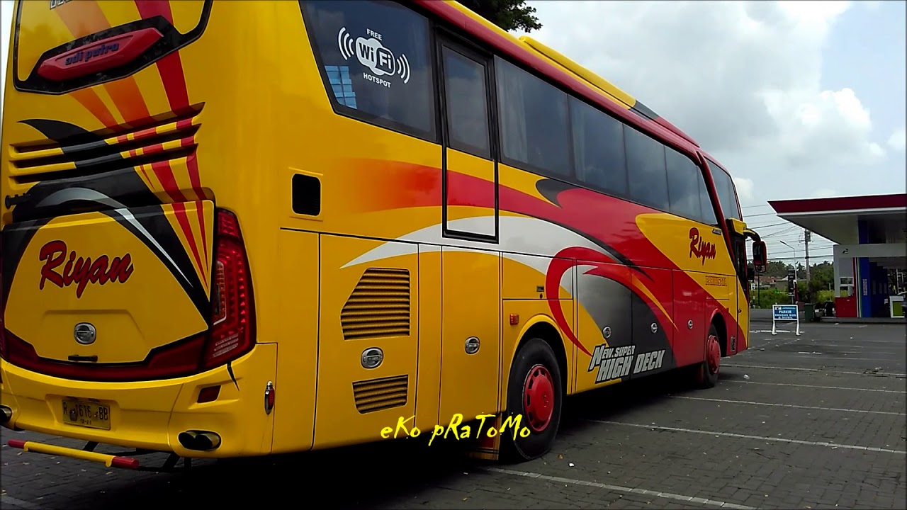 Melihat dari Dekat BUS RIYAN || Bus Pariwisata || Bus Mania