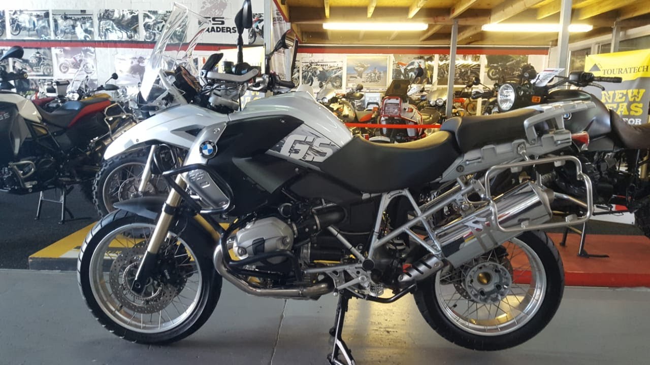 BMW R12OO GS 2011 Model Review