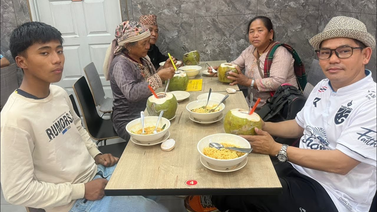 मलेसियाको प्रसिद्ध I-City मा घुम्दै सुन्दर बत्तीहरू बीच रमाइलो क्षण 👏🇲🇾