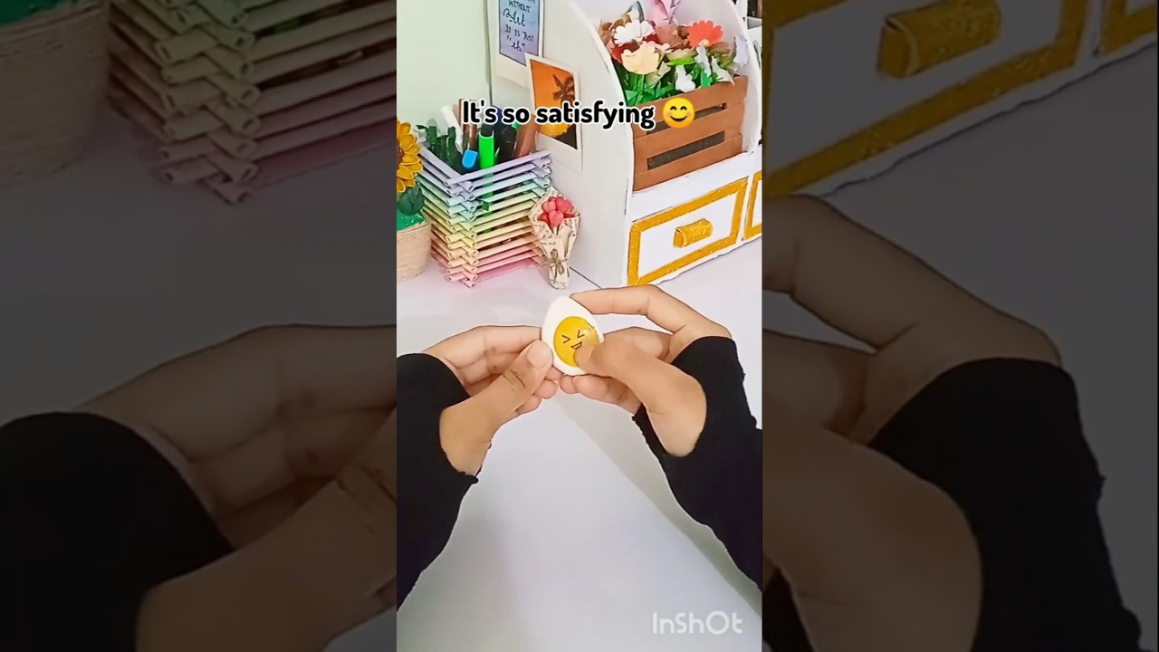 "This worry stone is TOO Satisfying😳" | 