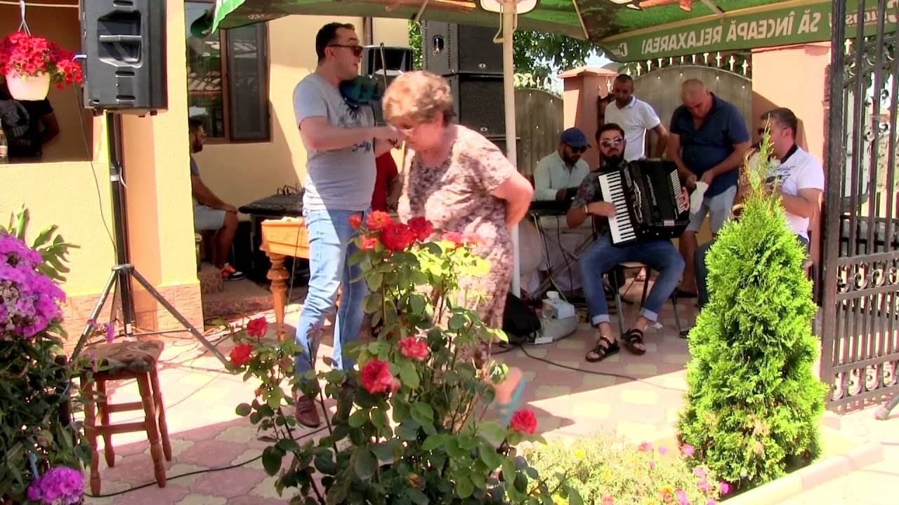 Formatia Extraterestrii in Ciupercenii Noi la familia 