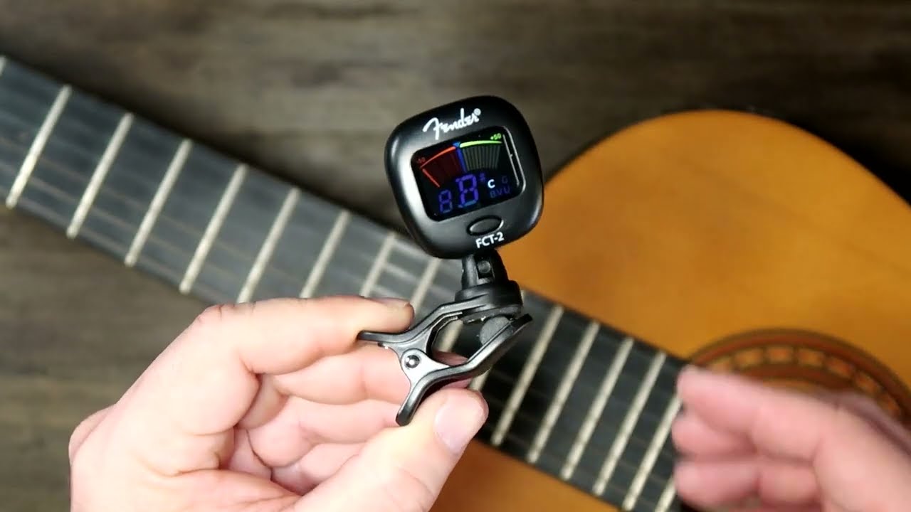 Fender FCT-2 Professional Clip On Tuner Easy To Read Review