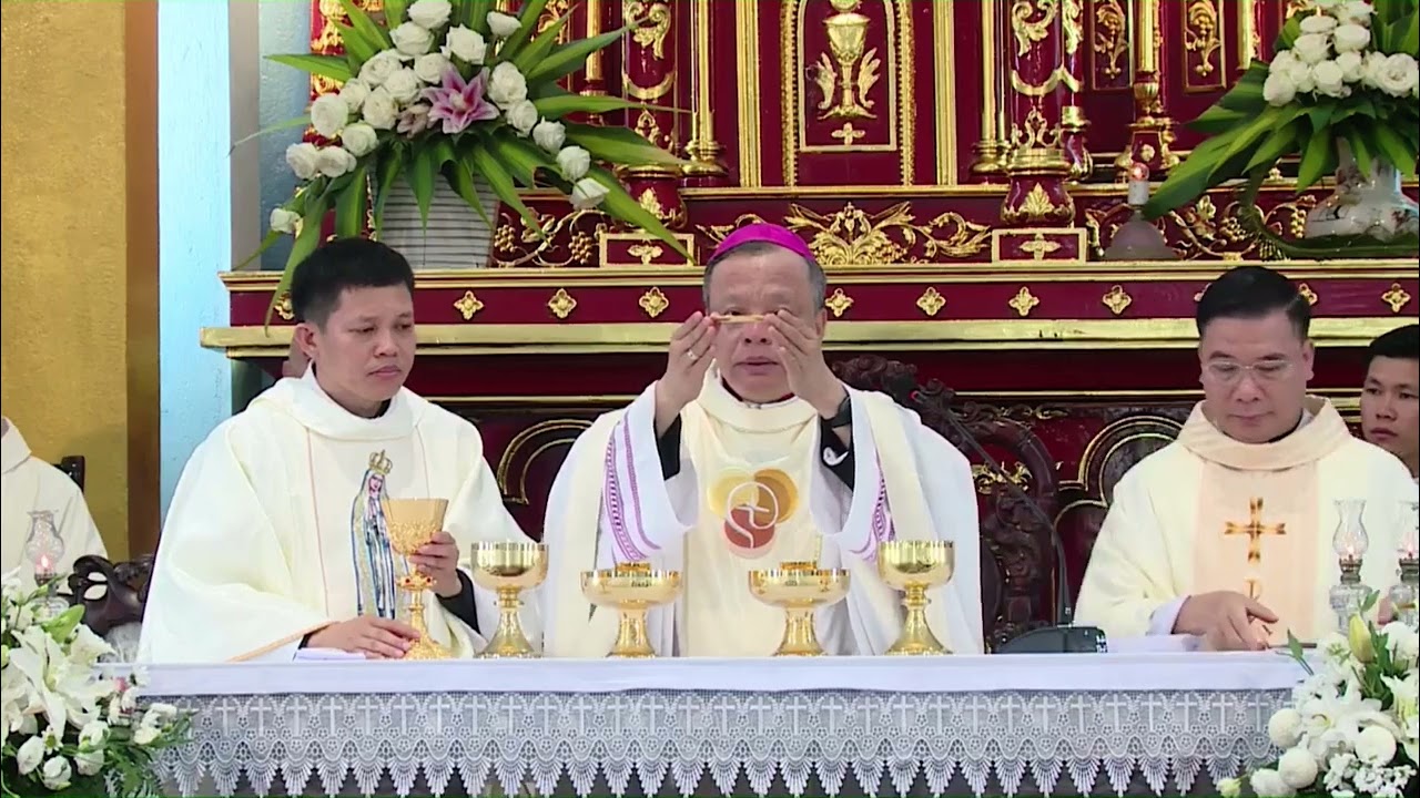 Liên khúc LỄ DÂNG ĐỜI TẬN HIẾN (Lm. Giang Tâm) - LỄ DÂNG ĐỜI CON (Linh Huyền Dung)