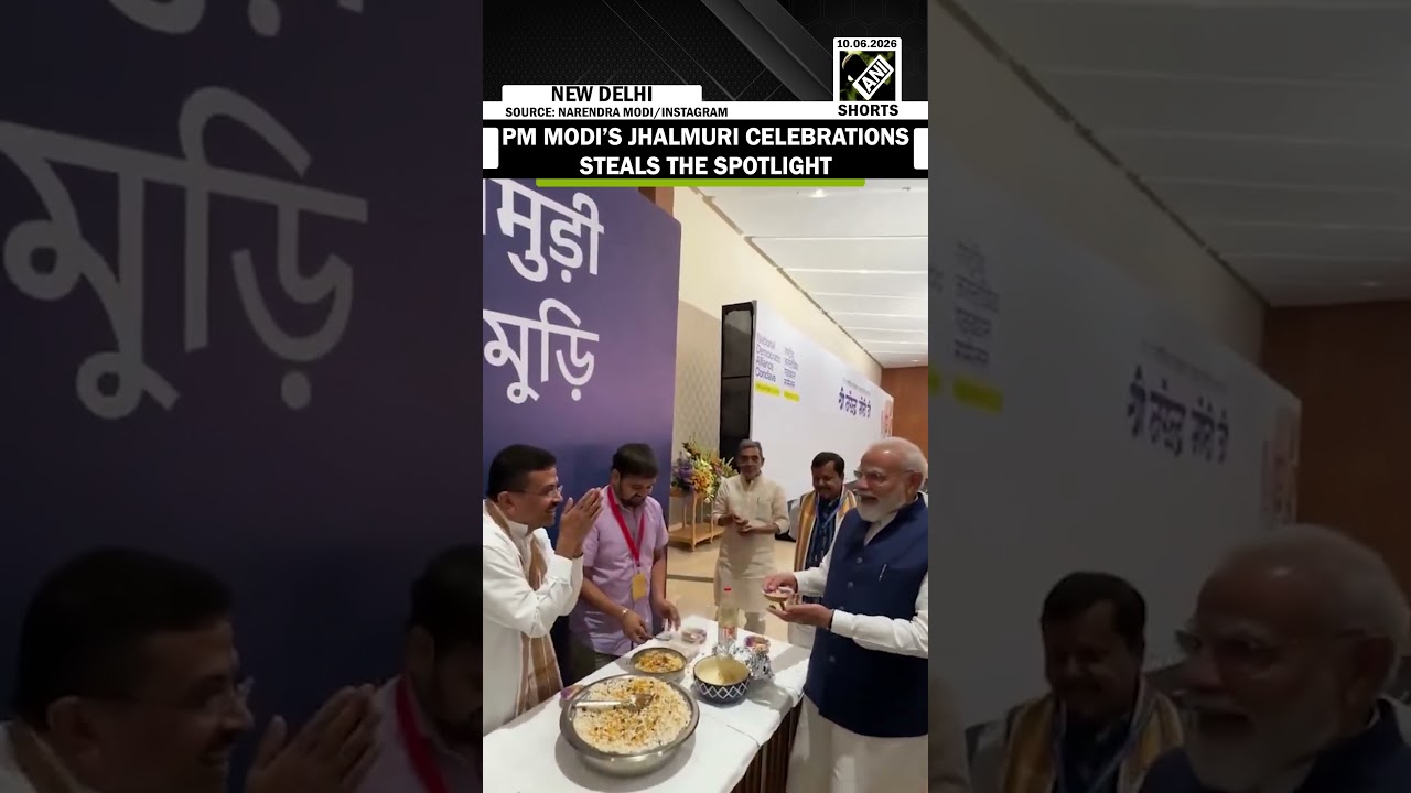 PM Modi celebrates Political milestone with Jhalmuri at Bharat Mandapam, video breaks the internet