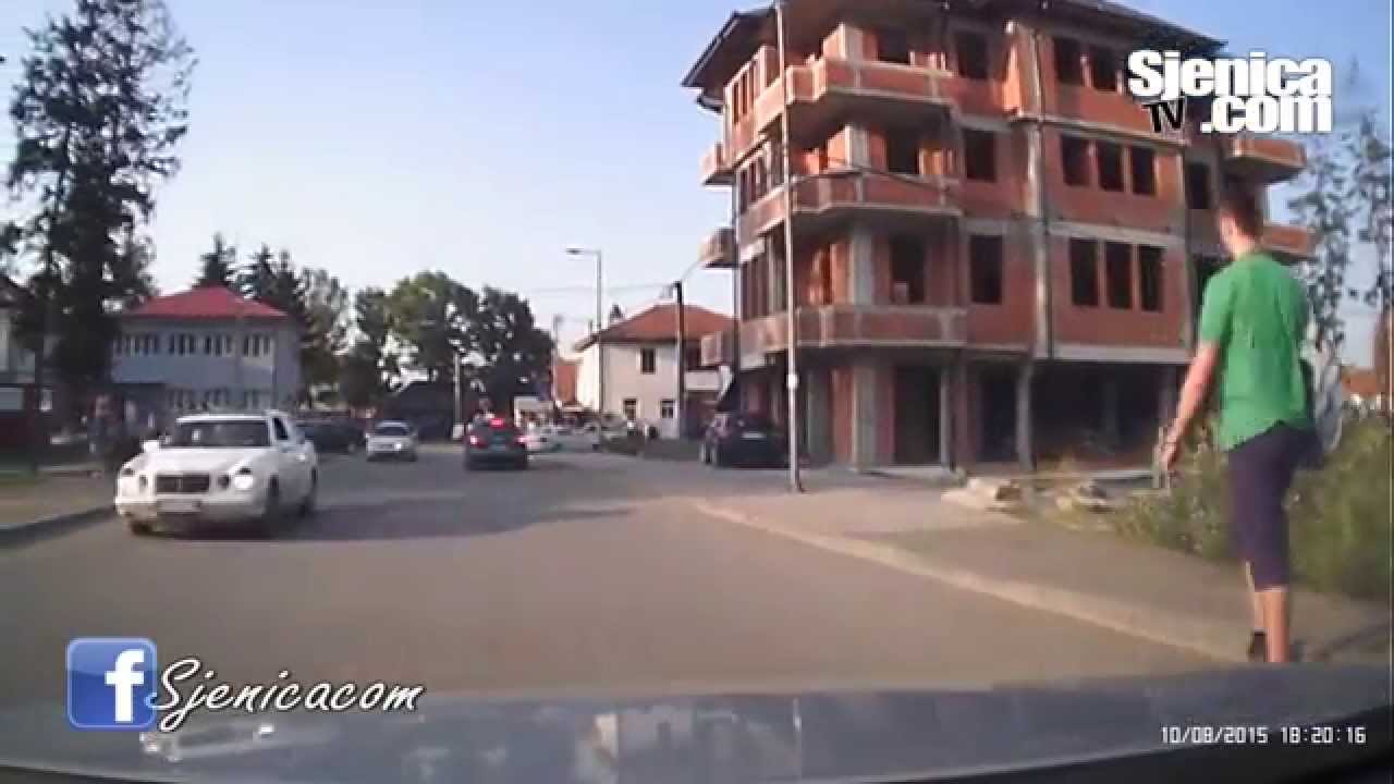 Sat vremena voznje po Sjenici / Avgust 2015