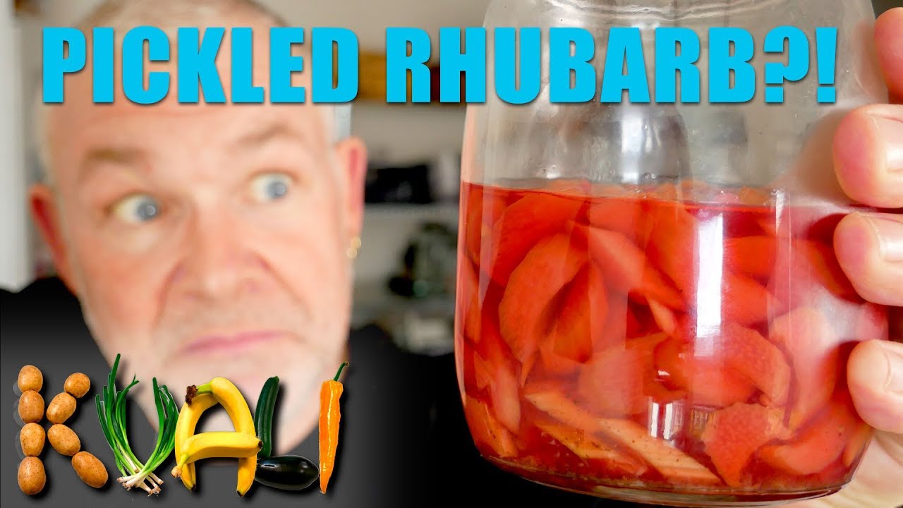 Sweet pickled rhubarb - sour, sweet and crunchy