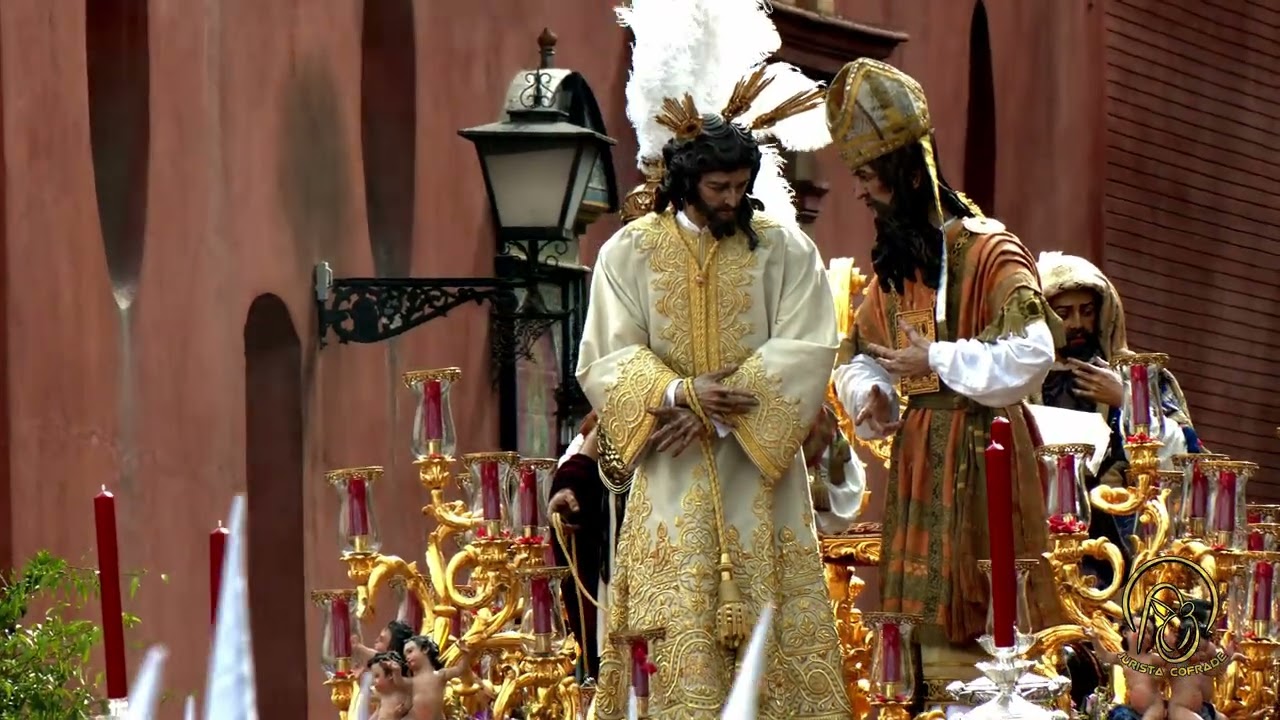 Y se hace el silencio cuando el Hijo de Dios asoma en la lejanía. El Soberano Poder de Jesús.