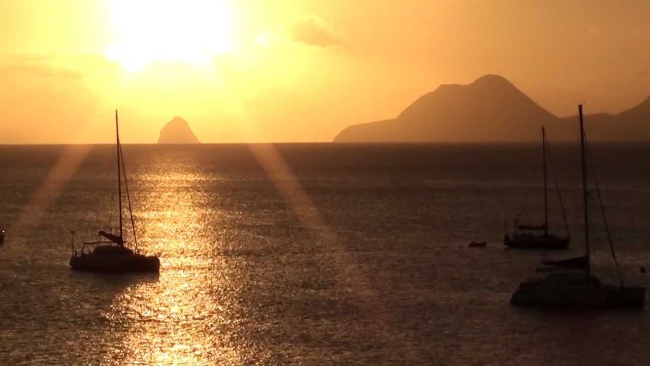 Martinique : coucher de soleil sur Sainte-Anne