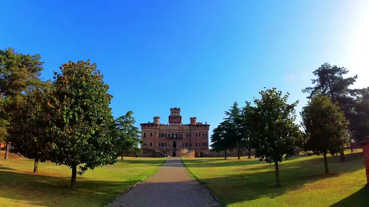 CASTELLO DI CHIGNOLO PO - PAVIA 🇮🇹
