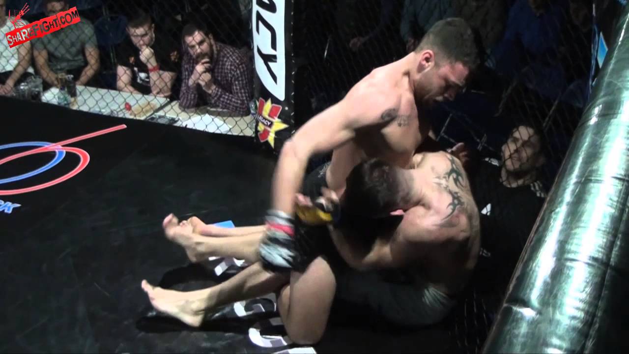 ICE FC 5 Andrew Clamp VS Dan Koneke