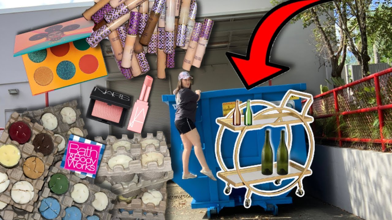 DUMPSTER DIVING - IT’S UNBELIEVABLE WHAT THESE STORES THROW AWAY