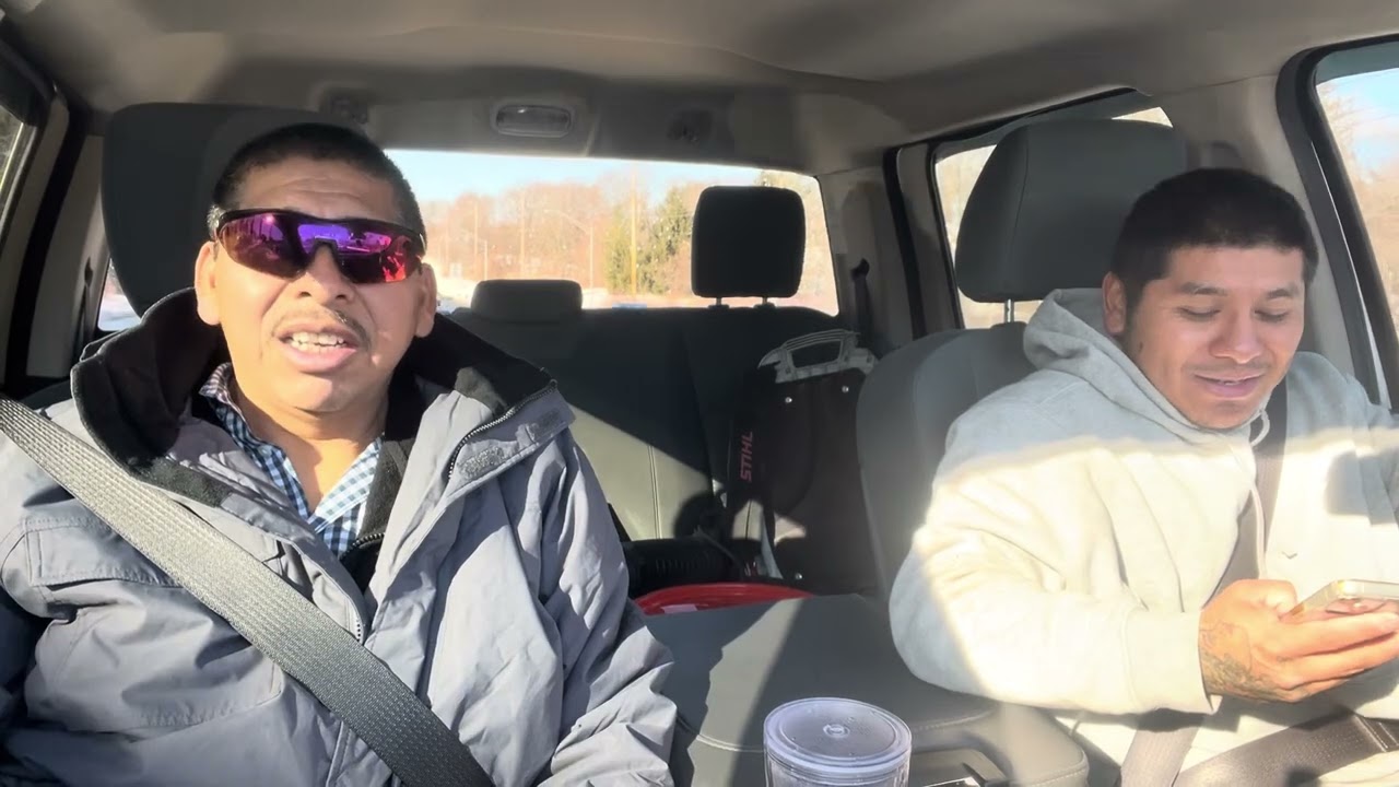 Es Ano Nuevo y nos fuimos a Remover nieve