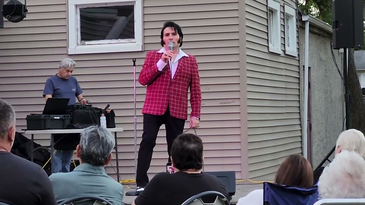 Are You Lonesome Tonight - Jim Barone performs Elvis 