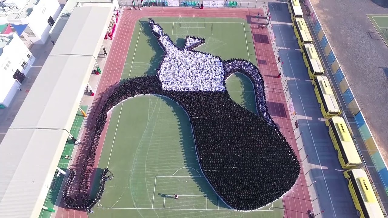 5,445 students of Indian International school sharjah  set two Guinness Records