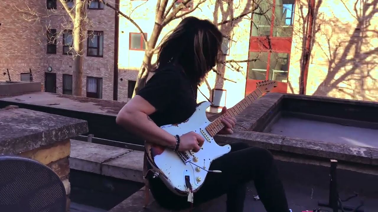 Miguel Montalban Live at the Roof Top! ϟ Blues-Rock-Vibes ϟ EPISODE #1