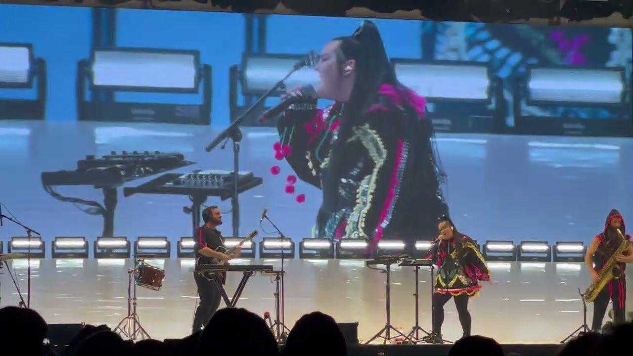 Netta Barzilai - Nana Banana (Hanger11 TLV 19/02/22)