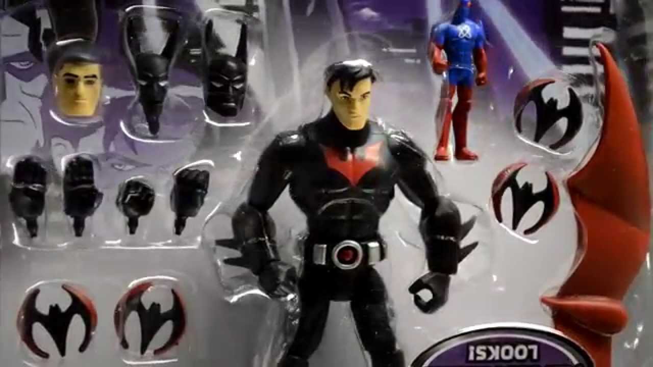 Batman Beyond - MattyCollector Exclusive DC Total Heroes Ultra Showcase Review