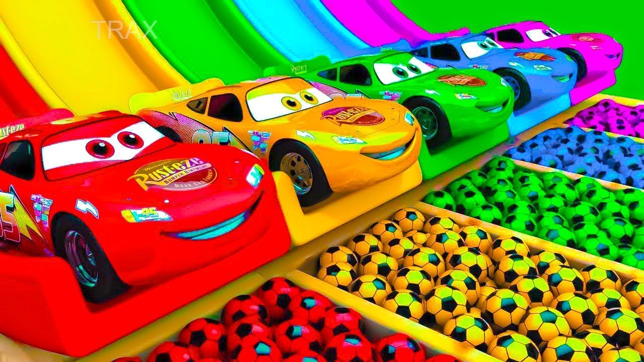 TRANSPORTING PIXAR CARS & FRUITS WITH COLORED & JOHN DEERE vs CLAAS vs TRACTORS - BeamNG.drive 
