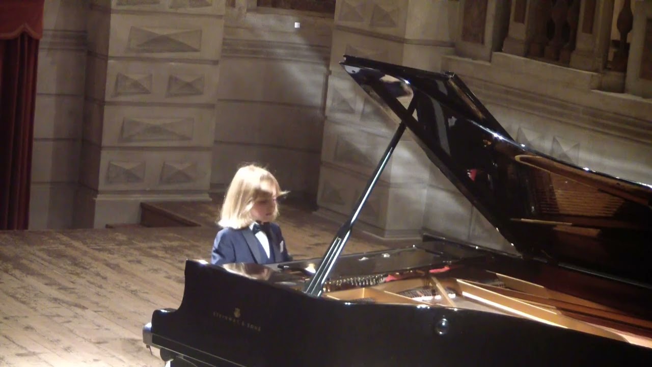 ALBERTO CARTUCCIA CINGOLANI (8yo) plays Chopin Nocturne in C sharp minor op.post.