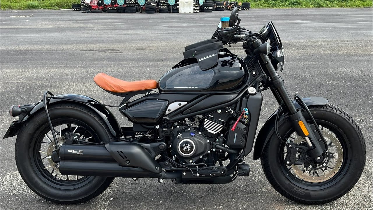 Ride with me - Clc 450 Bobber - POV 4k