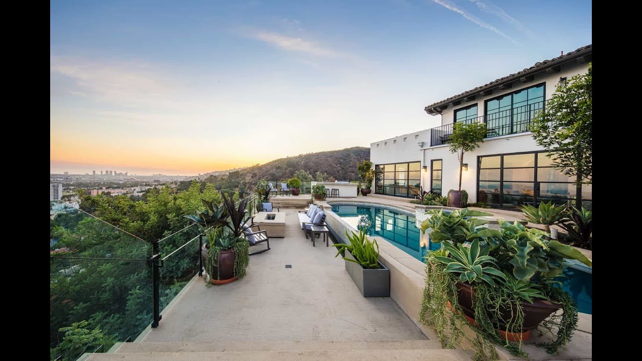 7100 La Presa Drive | Outpost Estates