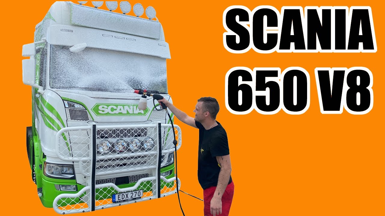 TVÄTTAR EN UTSTÄLLNINGSLASTBIL | FLYGROSTBORTTAGAREN VISAR VAD DEN GÅR FÖR | SCANIA V8