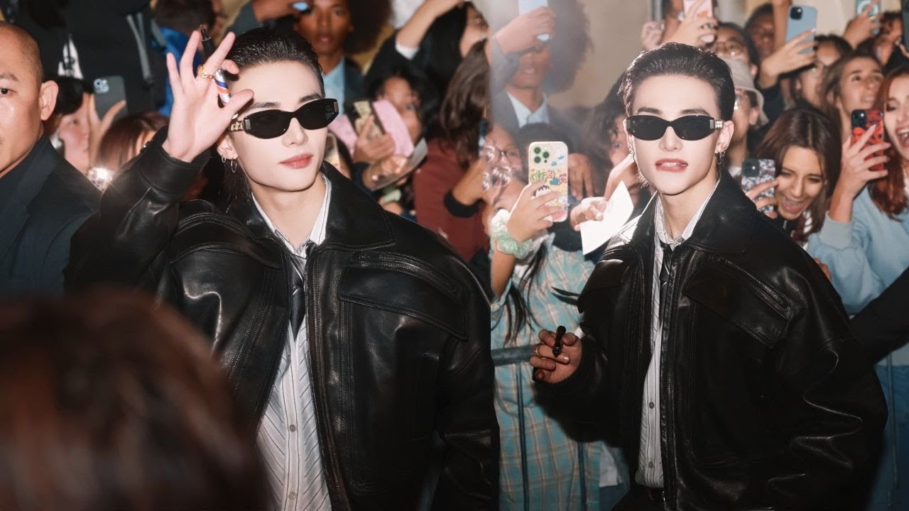 🔴HYUNJIN LIVE PRINCE OF VERSACE! Hyunjin dazzled when he arrived at the VERSACE fashion show today