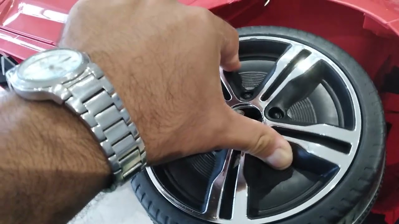 A roda do carrinho elétrico infantil está pesada, não anda e/ou desliza o que pode ser? DESCRIÇÃO...