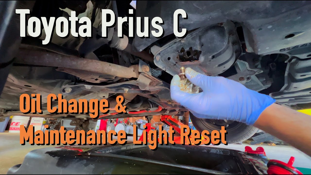 2013 Prius C Oil Change + Maintenance Light Reset (Step-by-Step DIY Guide)