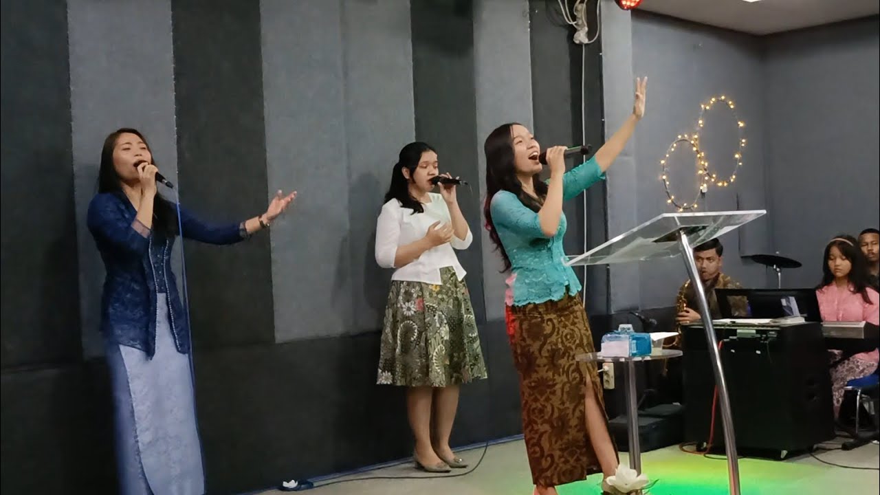 Bila Roh Allah Ada  medley Tuhan Memberiku Kegirangan | Cover by GBI Laucih