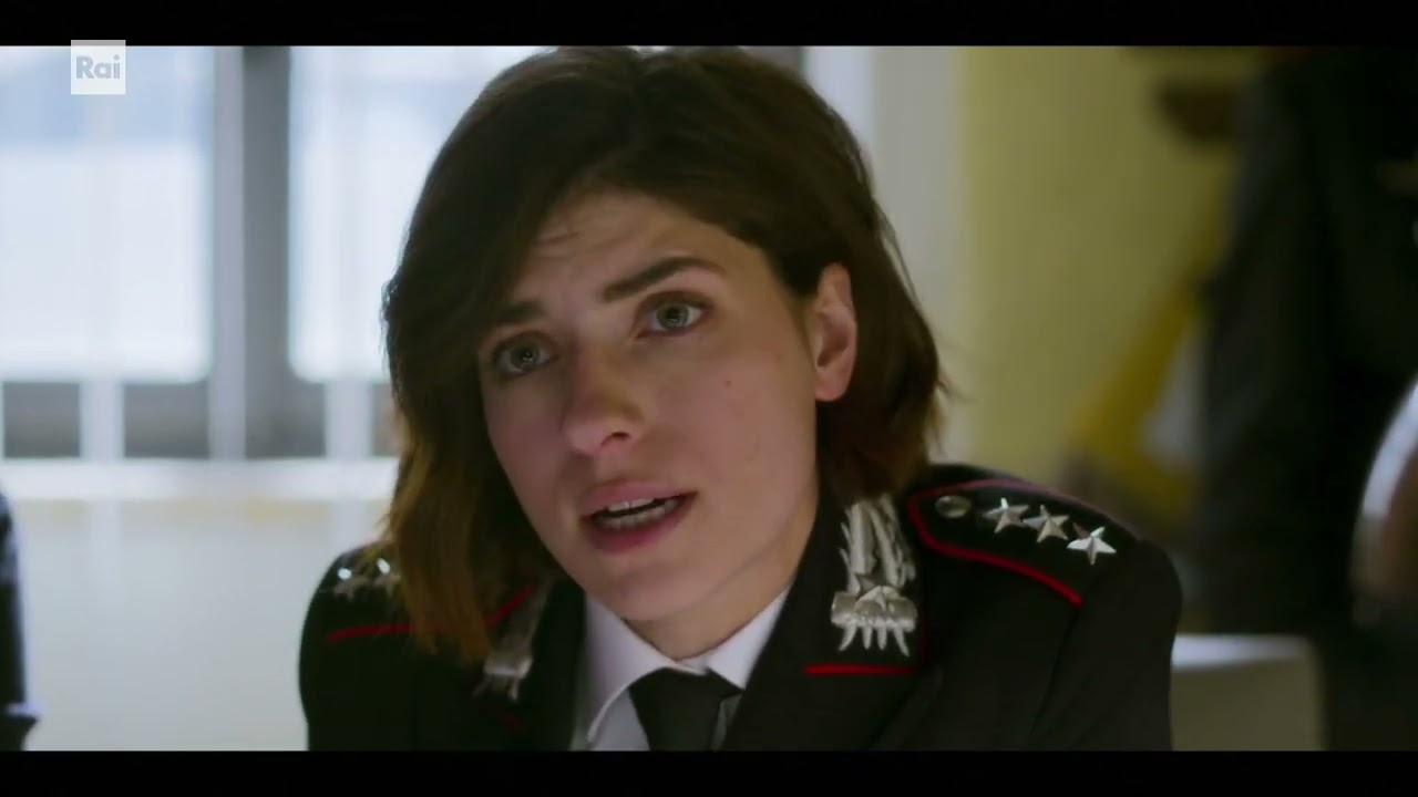 Don Matteo s13e10 Dimenticando Matteo - l'arresto di Don Massimo
