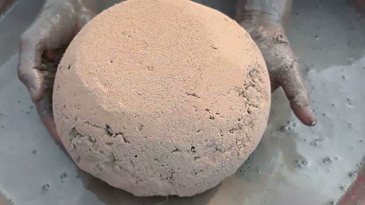 ASMR very soft sand and pure multani dirt mix silk crunchy paste play dipping crumble in 💦💦💦💦