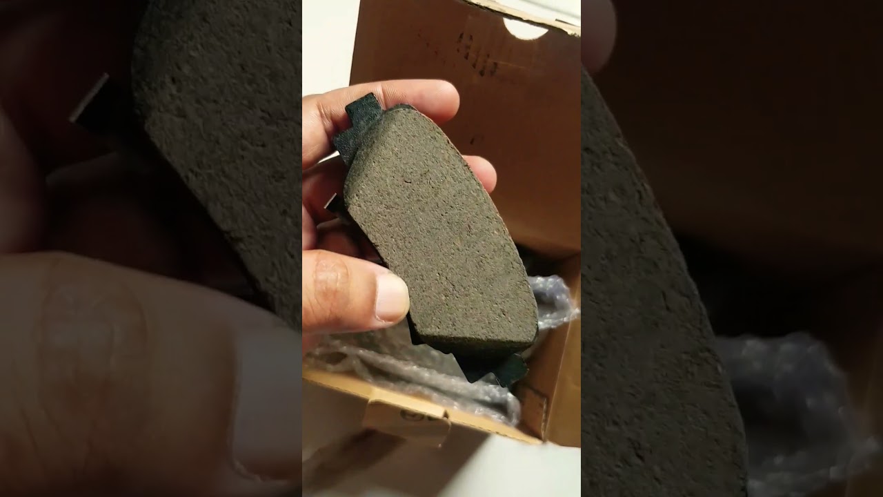 Mazda B4Y0-26-48ZA Genuine Brake Pad Rear 