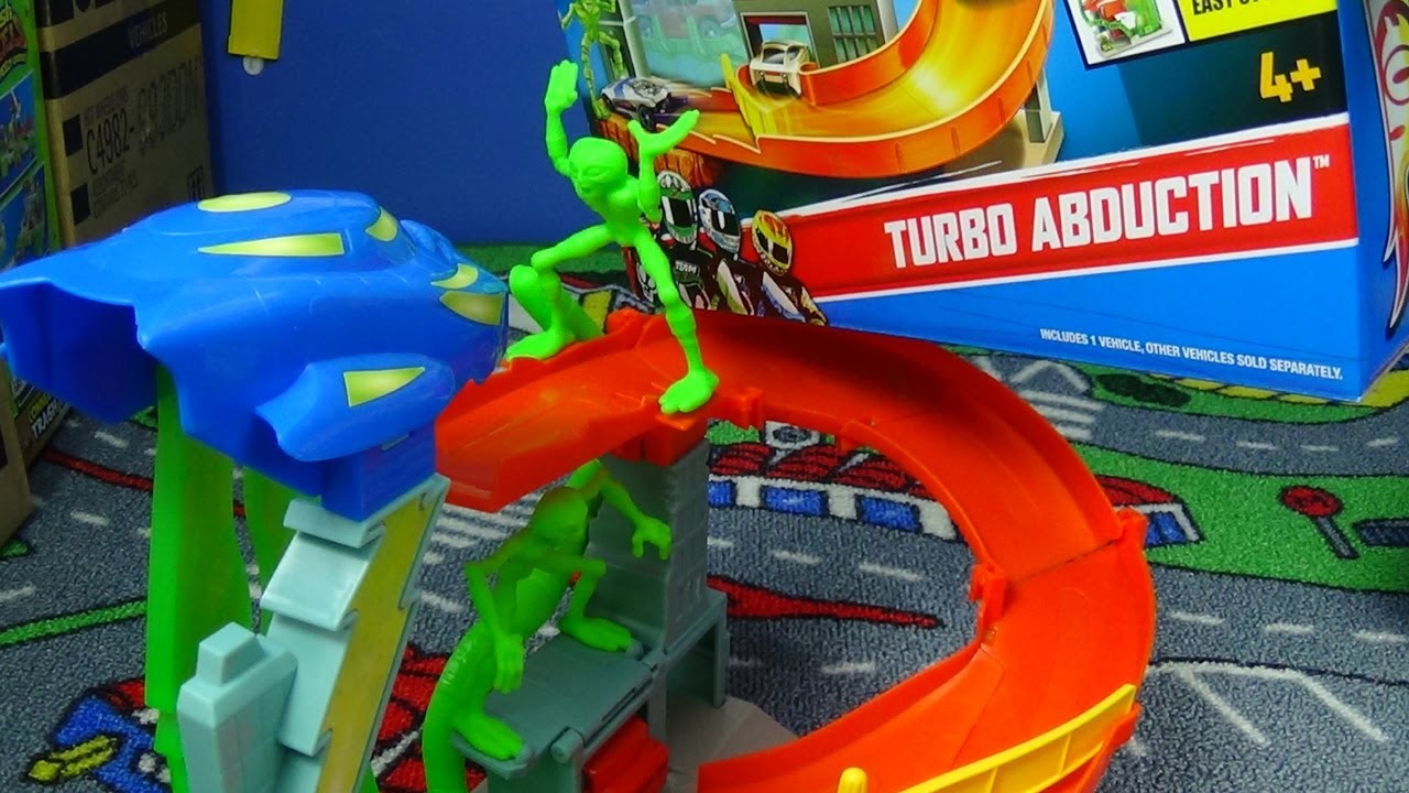 Turbo Abduction Fold&Go HotWheels Playset