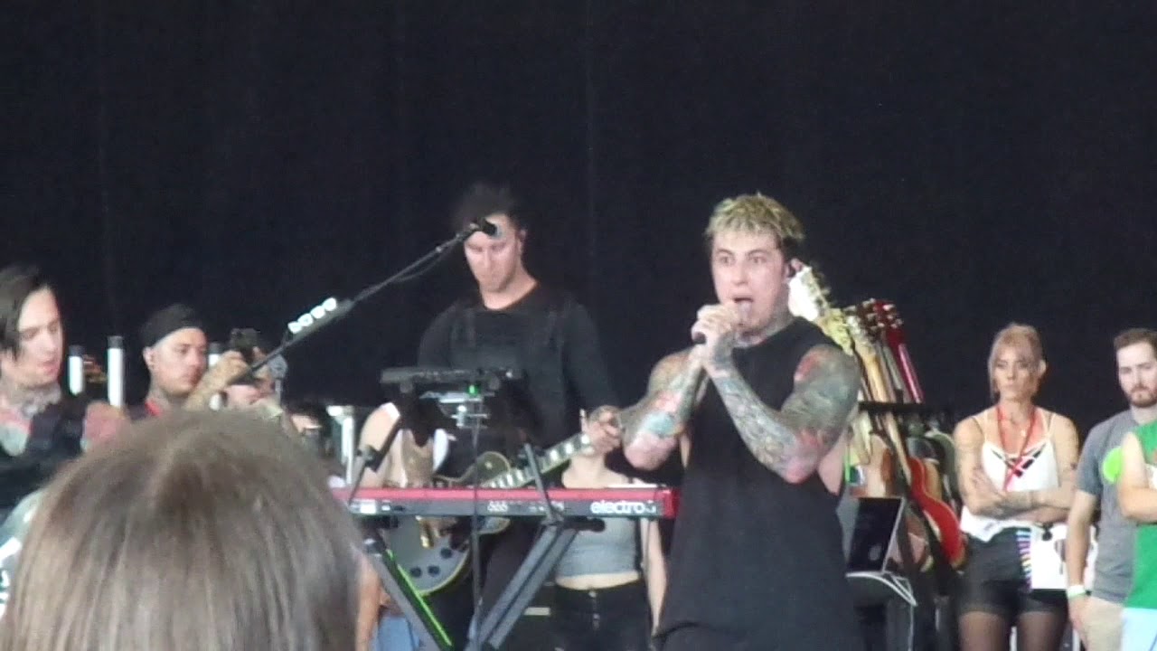 Losing My Life - Falling in Reverse - Hartford 7/15/18