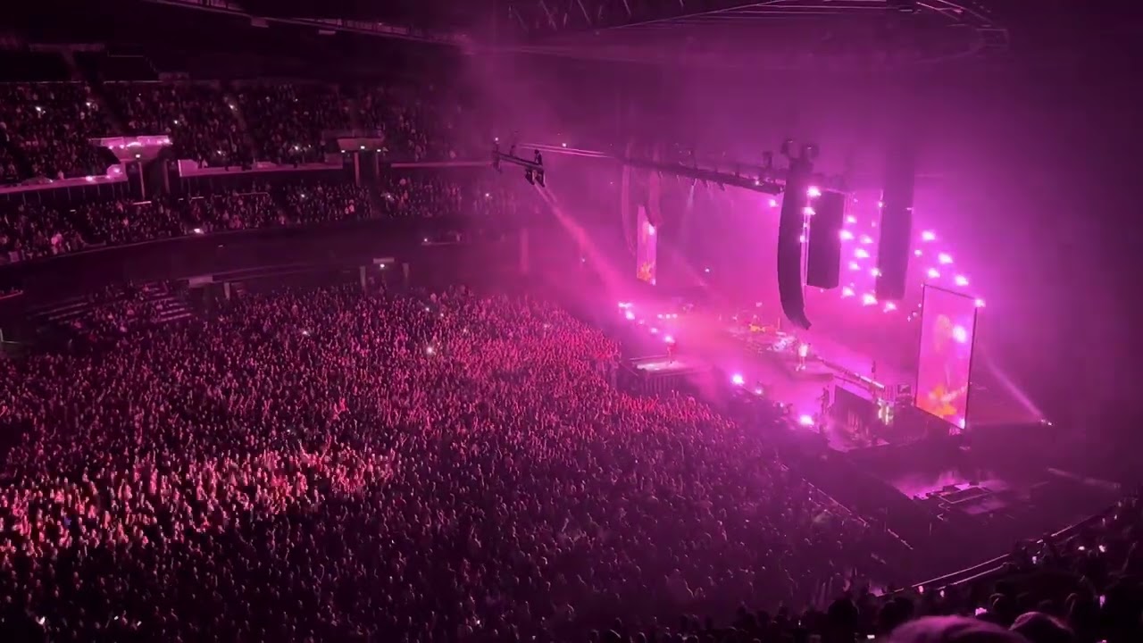 Underdog - Kasabian, Glasgow Hydro, 09/11/2024